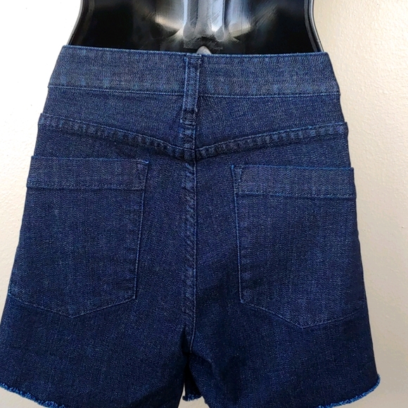 ☀SALE 4 for$20☀ J Crew Dark Denim Shorts - Picture 2 of 4